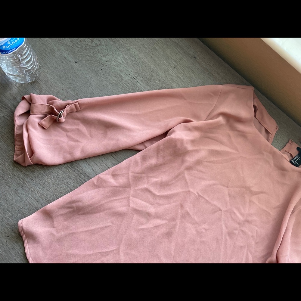 Blouse - Picture 2 of 3